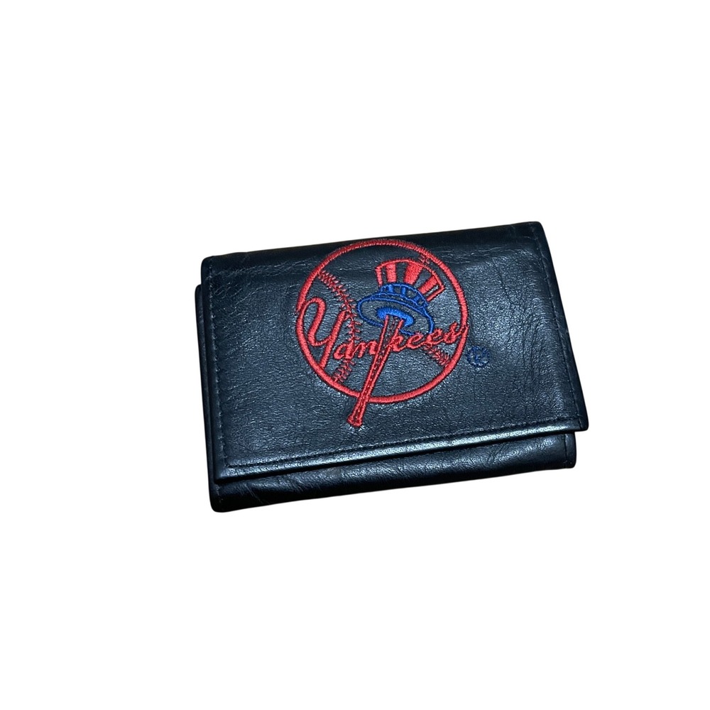 Rico MLB New York Yankees Black Cowhide‎ Leather Trifold Wallet Embroidered Logo